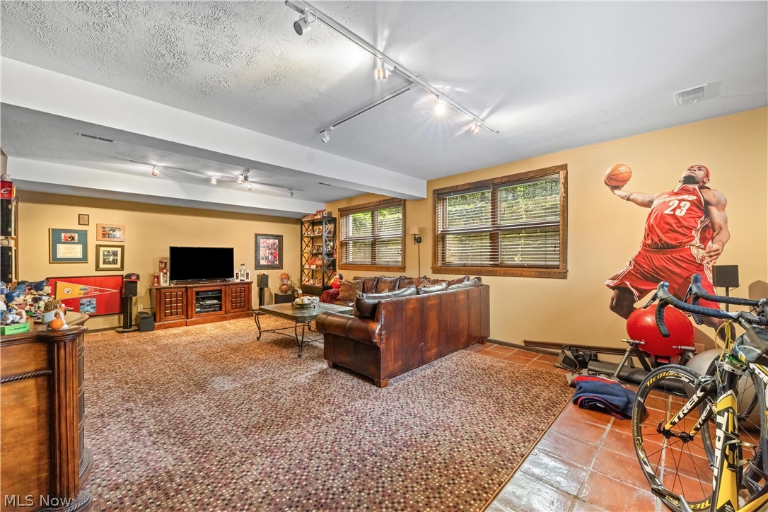 Silver Lake Estates - Residential