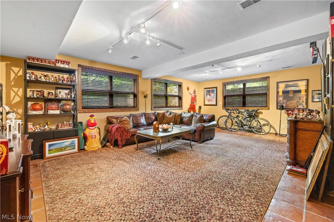 Silver Lake Estates - Residential