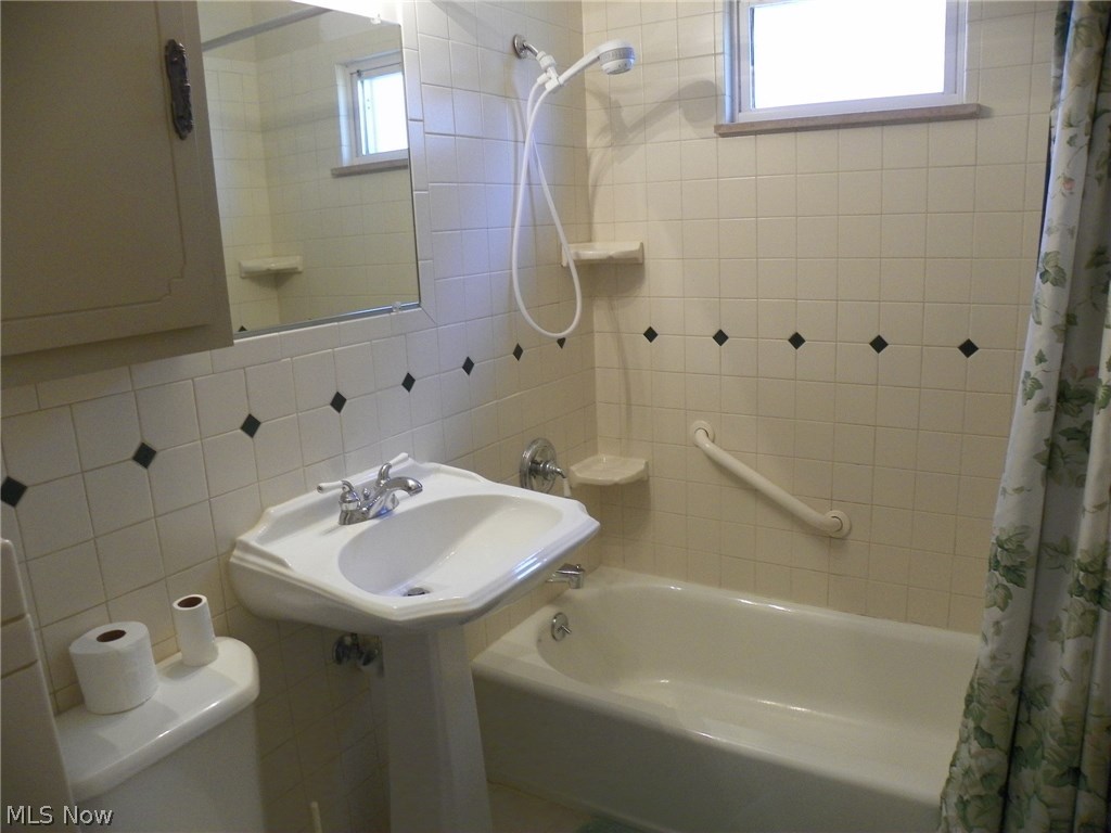 S H Kleinman Realty Cos Forest - Residential