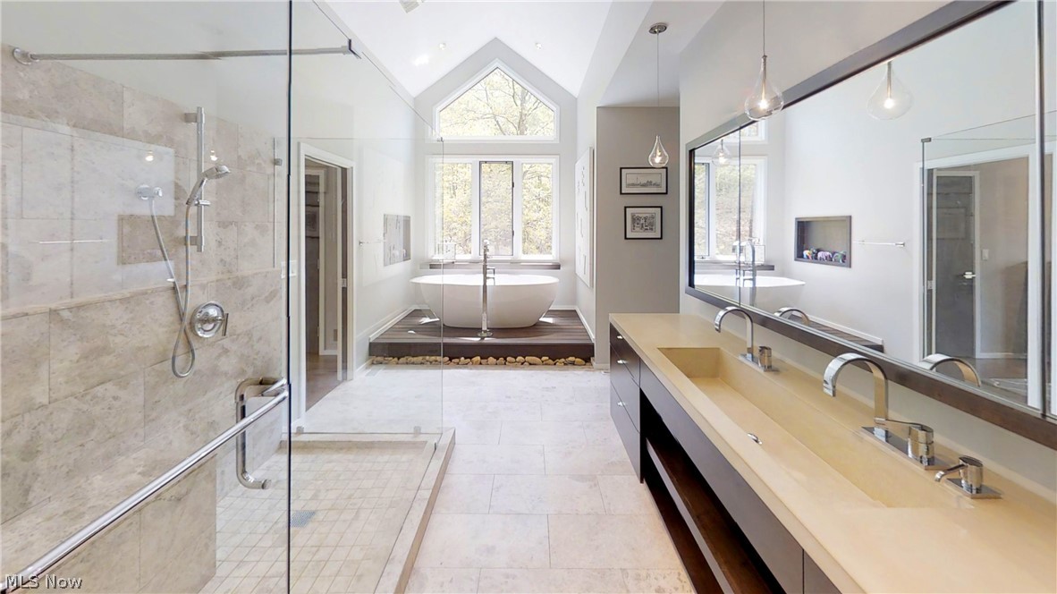 Pinebrook Estates - Residential