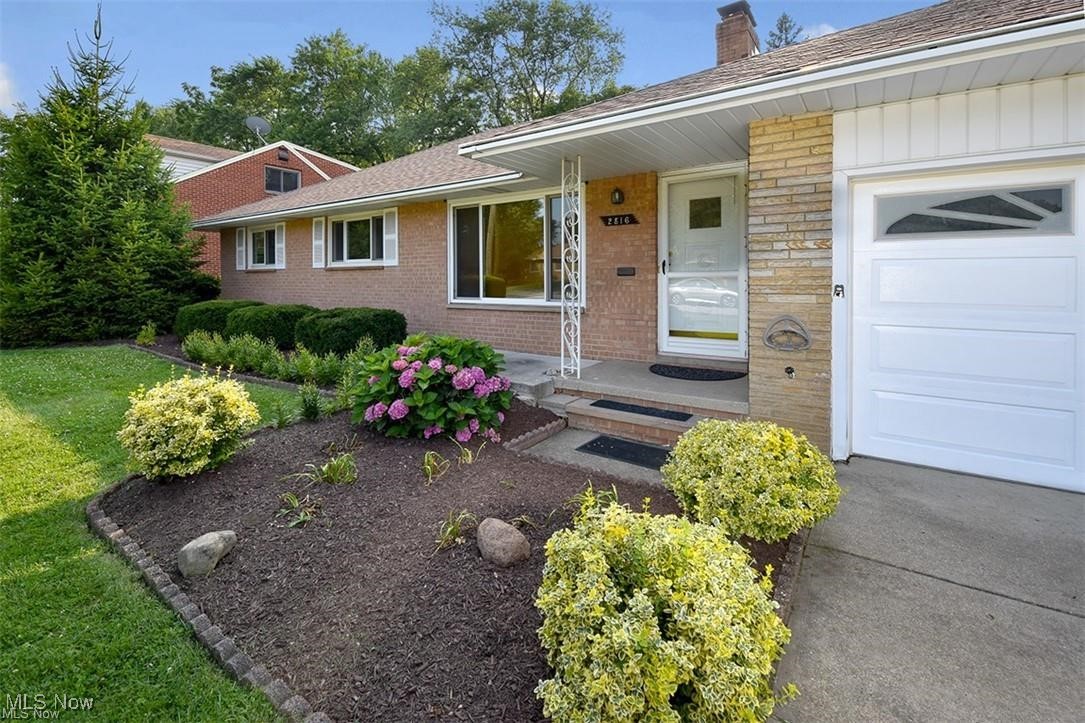 2816 Carmen Drive
