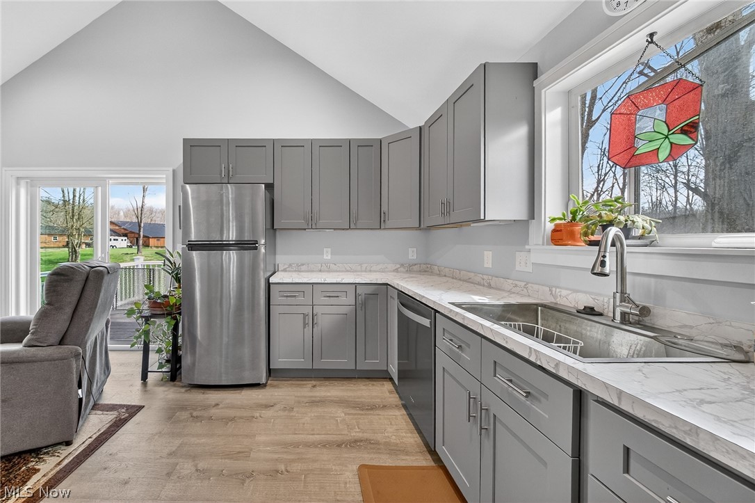 Roaming Shores - Residential