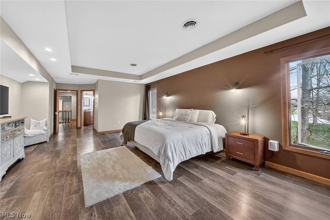 Roaming Shores - Residential