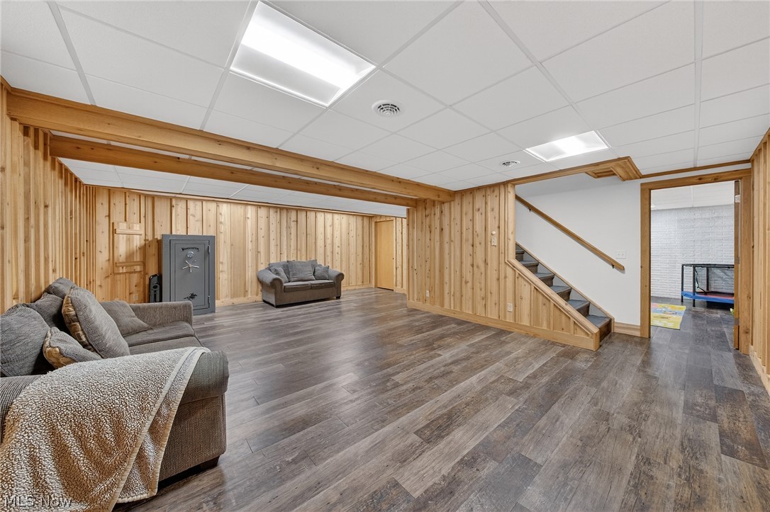 Roaming Shores - Residential