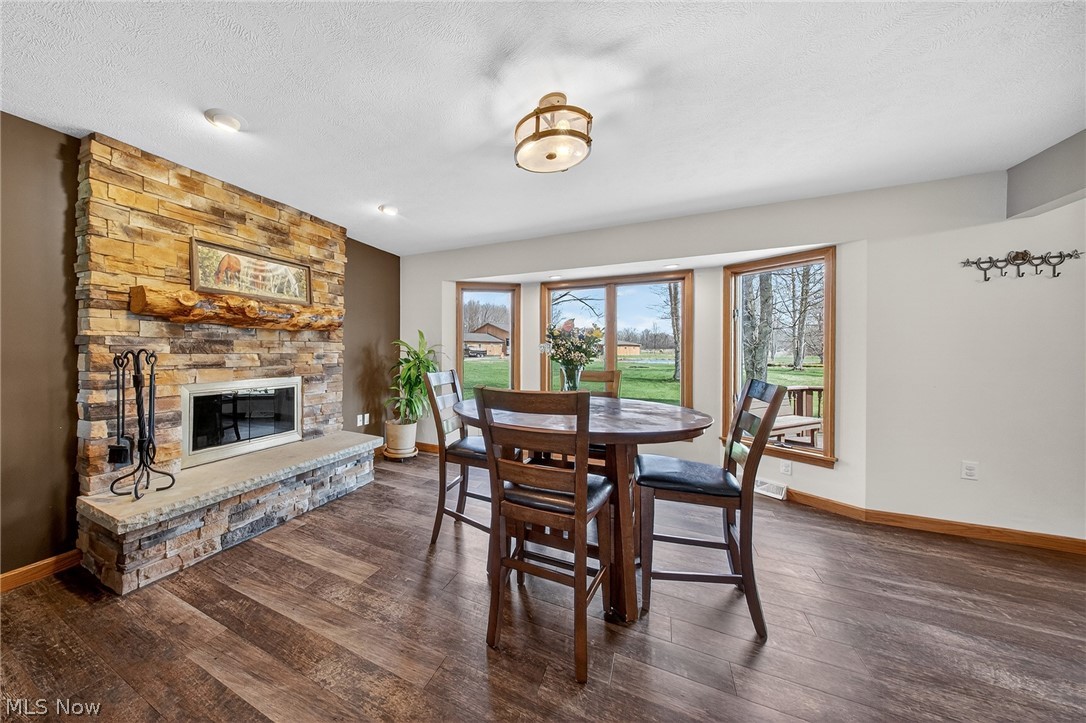 Roaming Shores - Residential