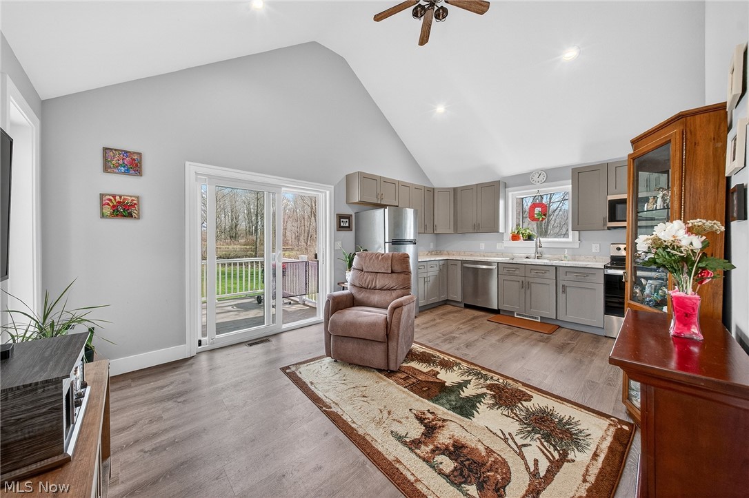 Roaming Shores - Residential