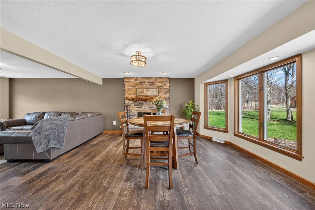 Roaming Shores - Residential