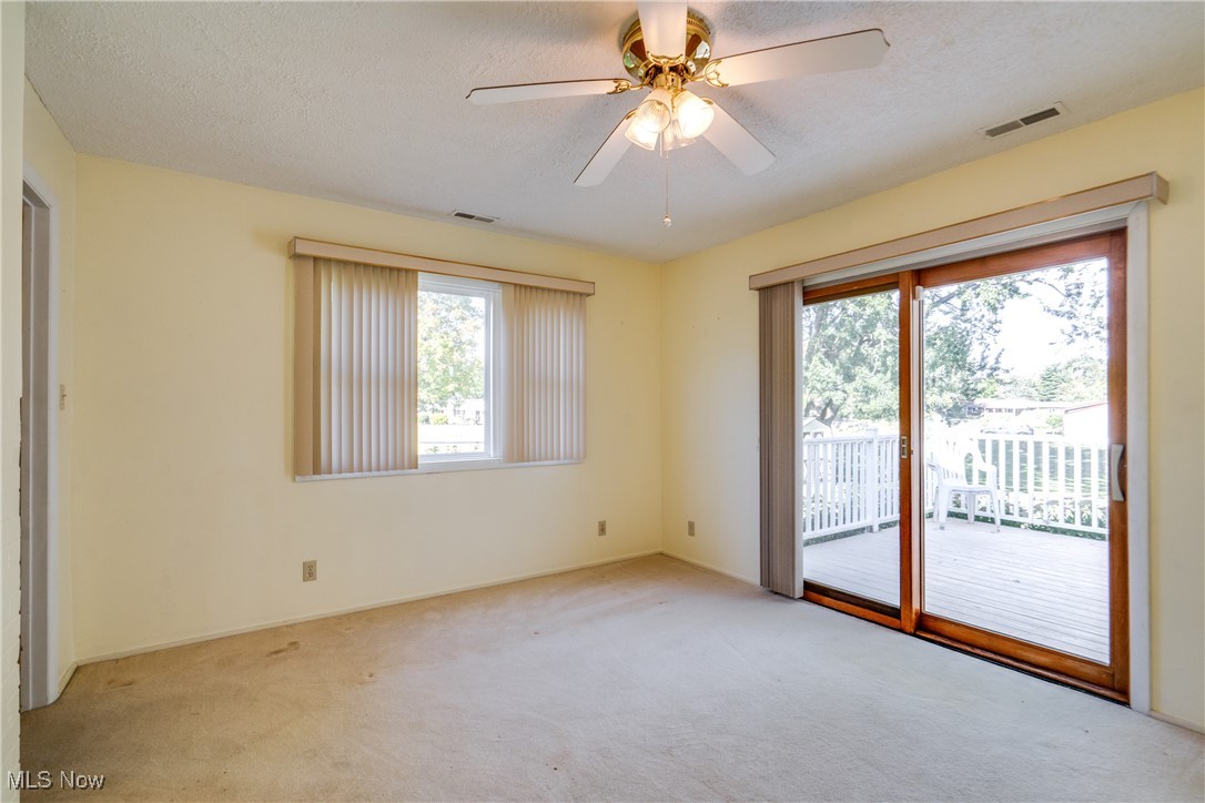 Briar Root Manor - Residential