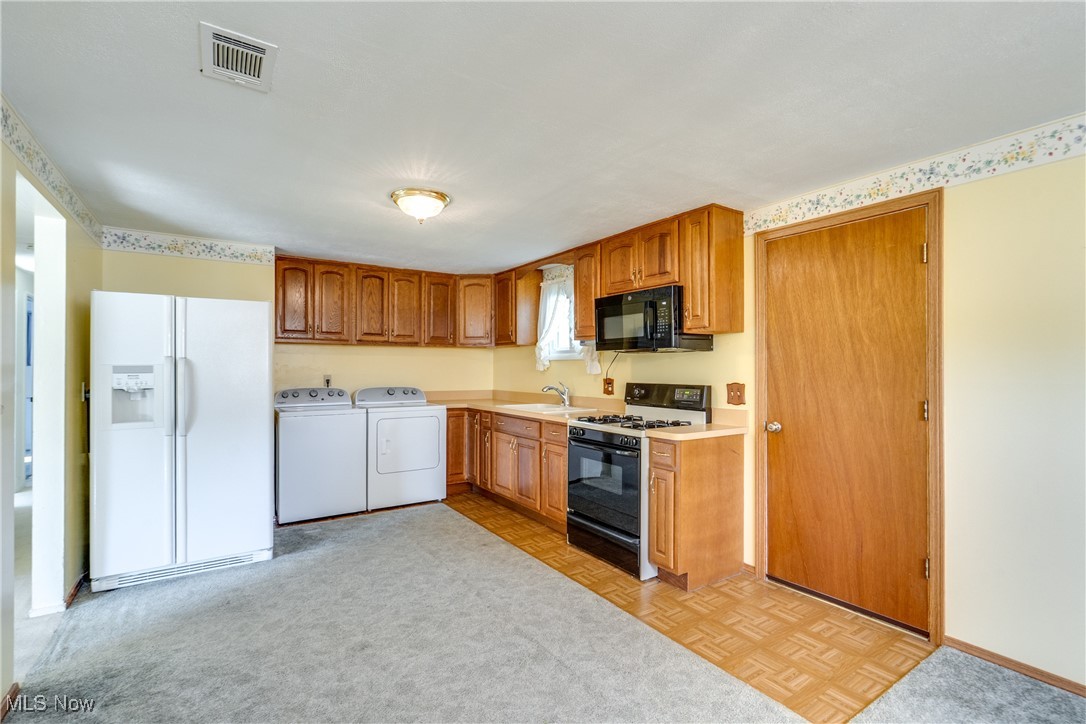 Briar Root Manor - Residential