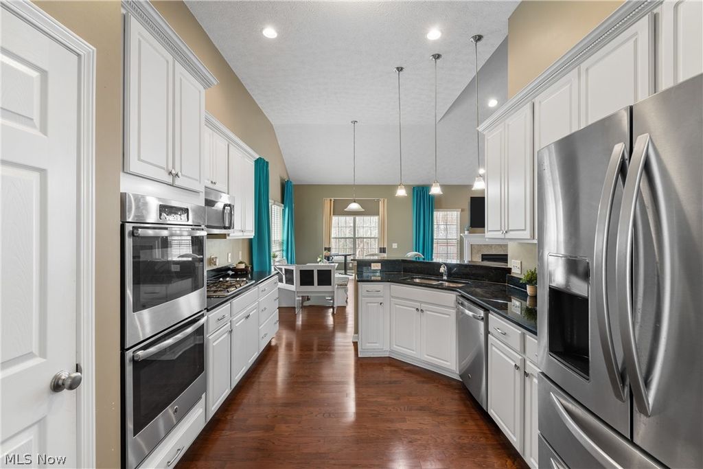 Photo of 10453 Dogwood Drive, Aurora, OH 44202 (MLS # 5187341)