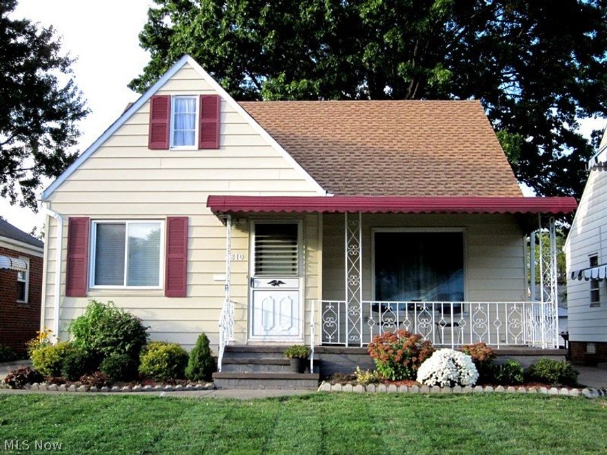 This move in ready 3 bedroom parma home features an updated eat in kitchen with all appliances, nice hardwoods in the living room and 1st floor bedrooms, a spacious 2nd floor master with new neutral carpet and a huge walk in closet! Downstairs there is a finished rec room, 2nd Full bath and large utility room with washer/dryer hook ups. Outside there is spacious covered front porch, and the fully fenced backyard leads to a two car garage with opener.  This home is located within walking distance to the elementary school,  State Rd. shops & eateries, and offers easy access to 480.