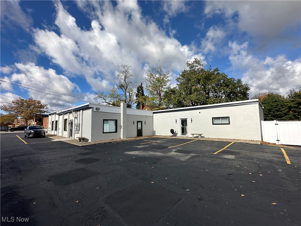 Mentor, Ohio 44060, United States, ,Residential,Active,236598