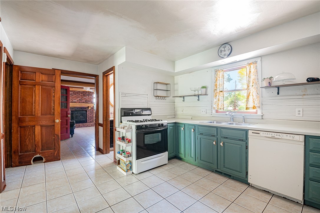 Applewood Acres - Residential