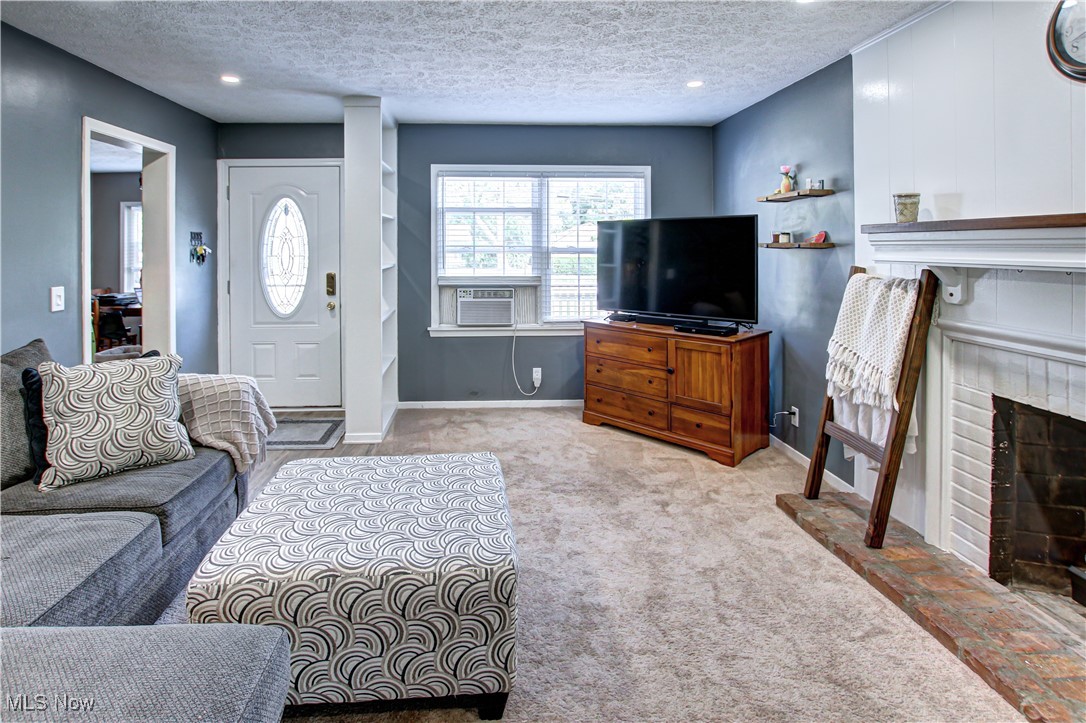 Kew Gardens 03 - Residential