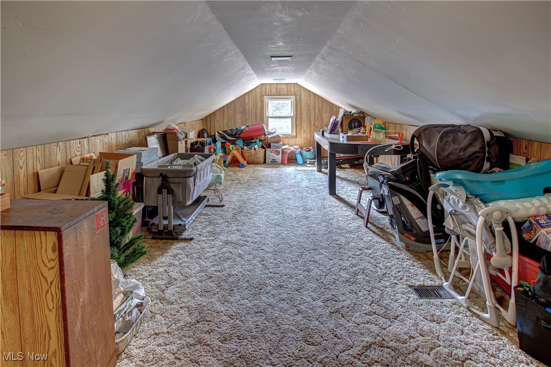 Kew Gardens 03 - Residential