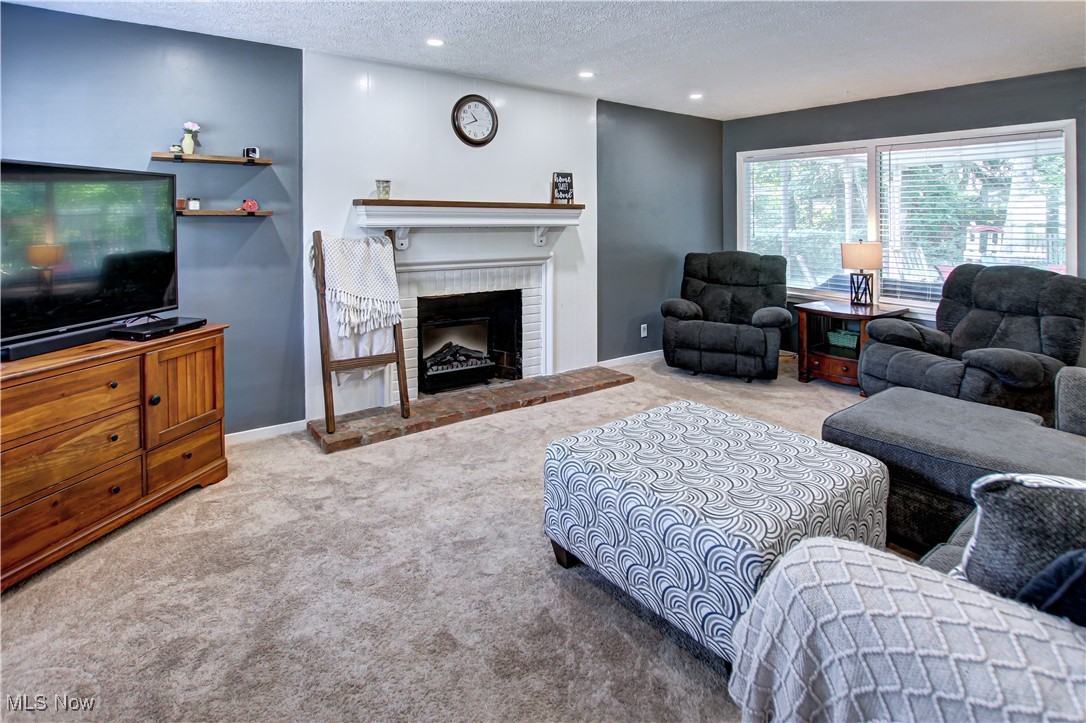 Kew Gardens 03 - Residential