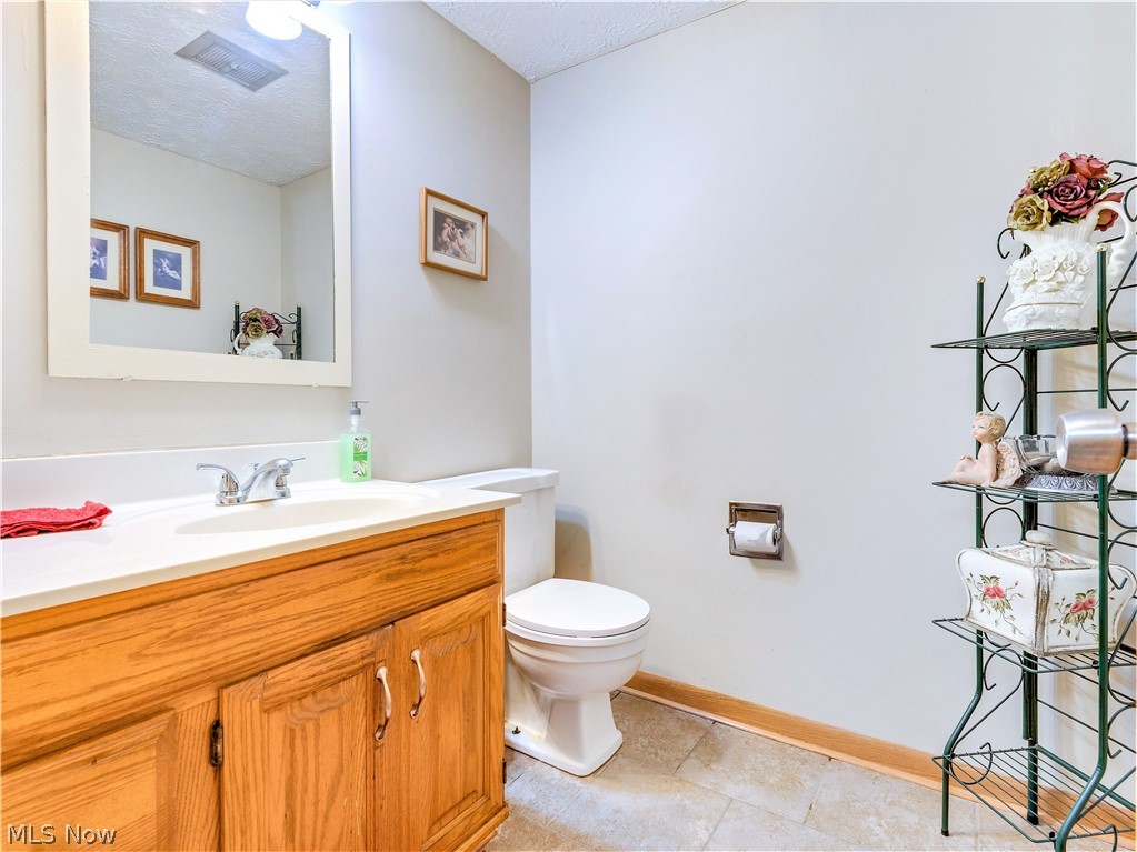Country Club Twnhs North Condo - Residential