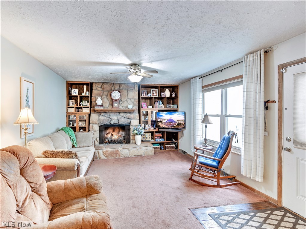 Country Club Twnhs North Condo - Residential