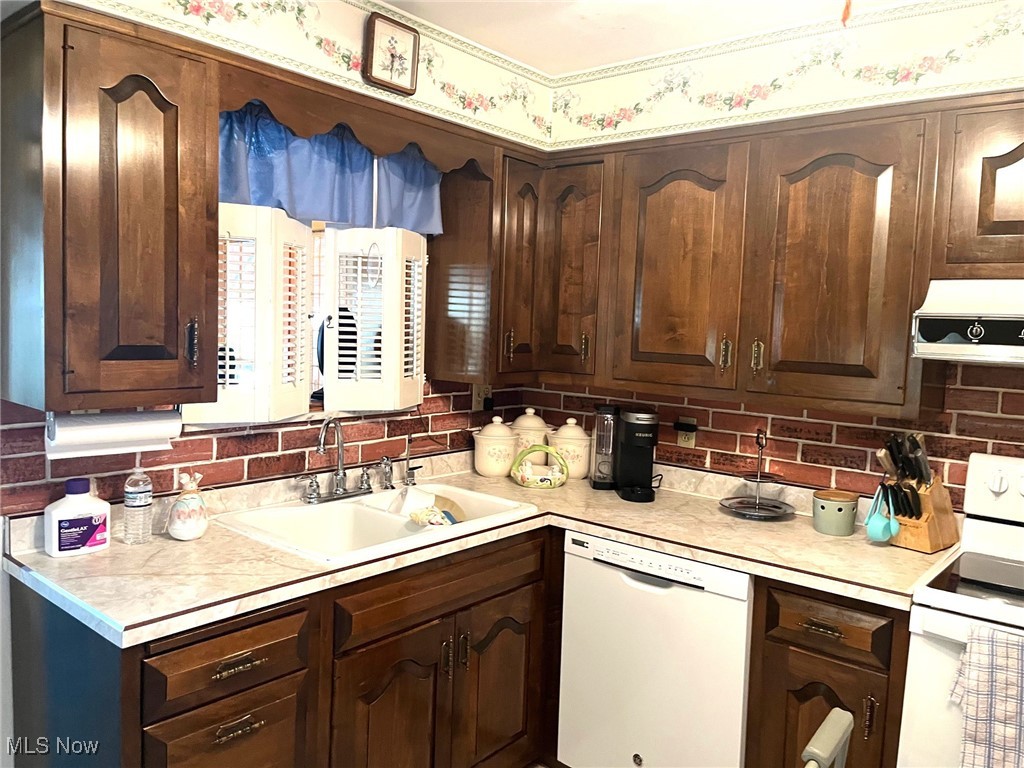 308 Frostview Drive, Wintersville, Ohio image 13