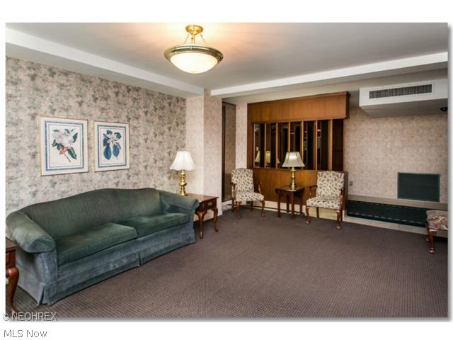 Berkshire Condo - Residential