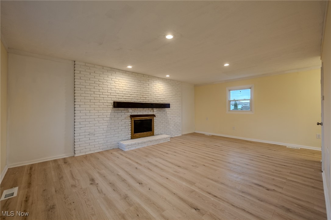 34690 Beach Park Avenue, Eastlake, Ohio image 12