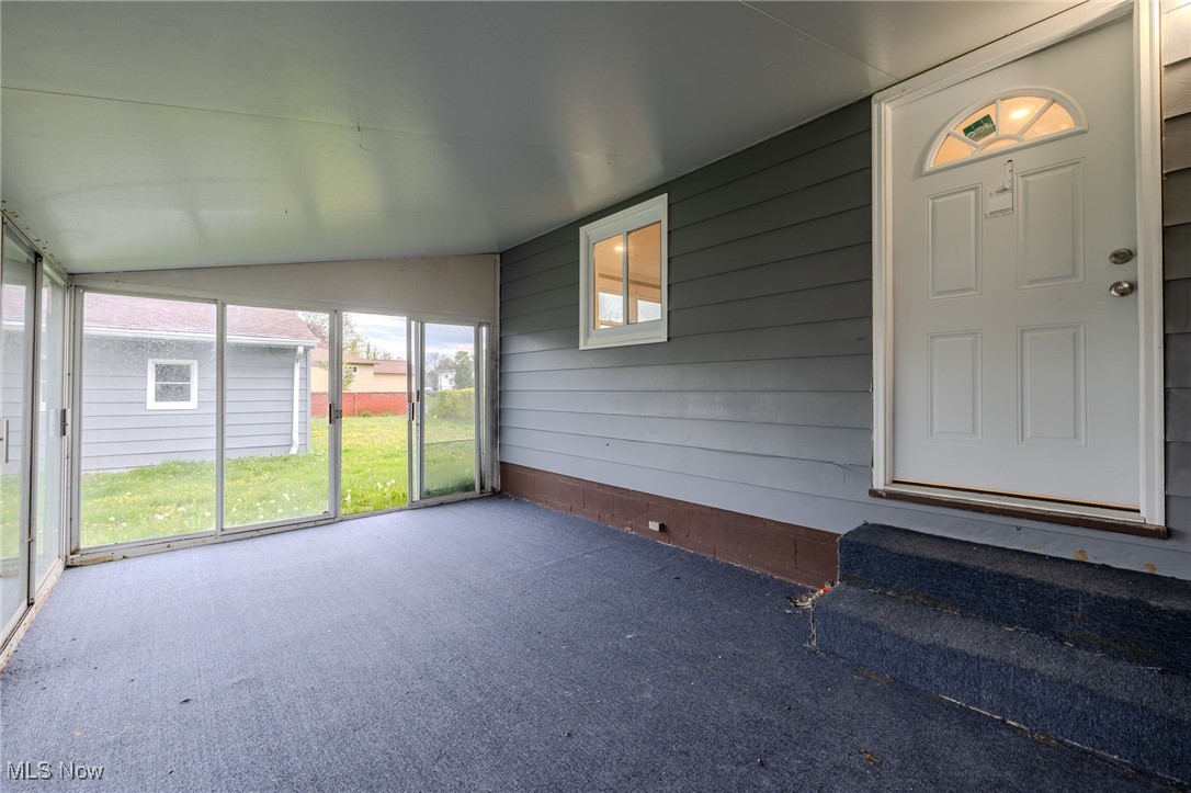 34690 Beach Park Avenue, Eastlake, Ohio image 29