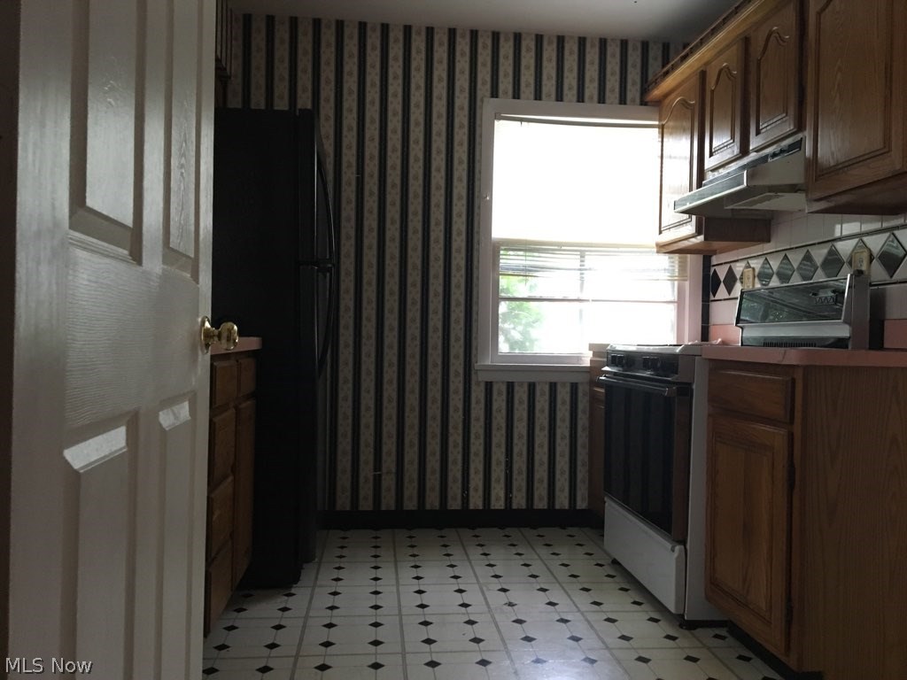 Lyndhurst Mdws 04 - Residential Lease