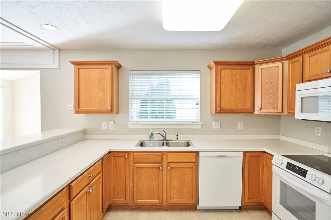 The Retreat At Rivers Edge Condo - Residential