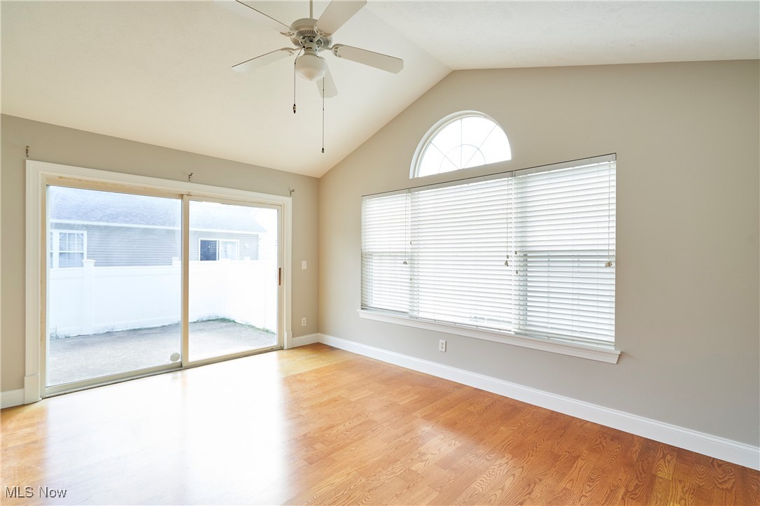 The Retreat At Rivers Edge Condo - Residential