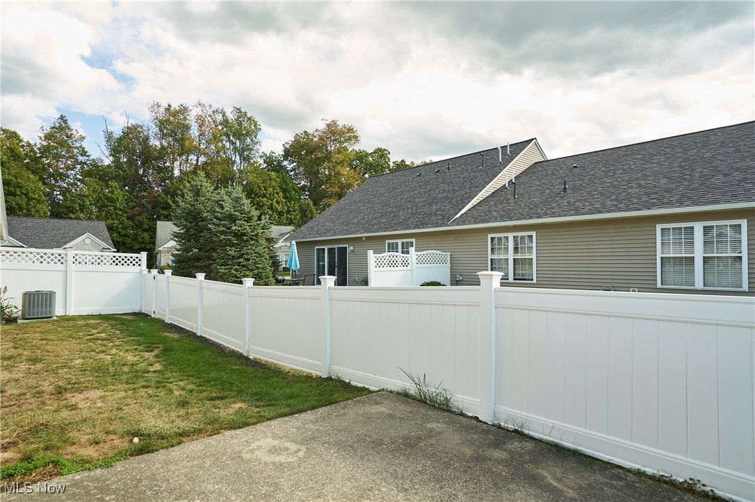 The Retreat At Rivers Edge Condo - Residential