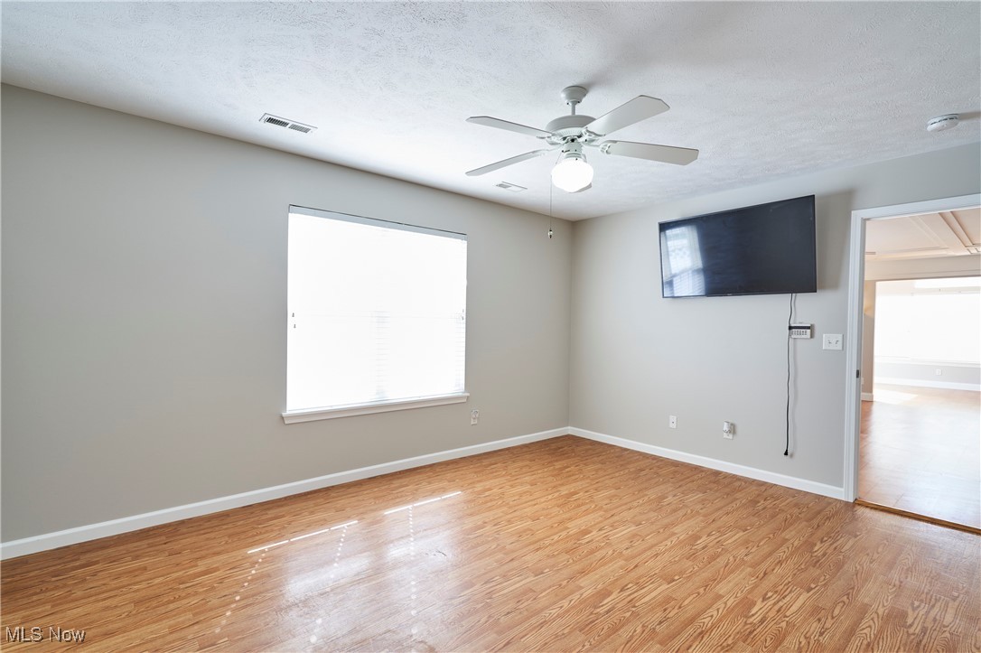 The Retreat At Rivers Edge Condo - Residential