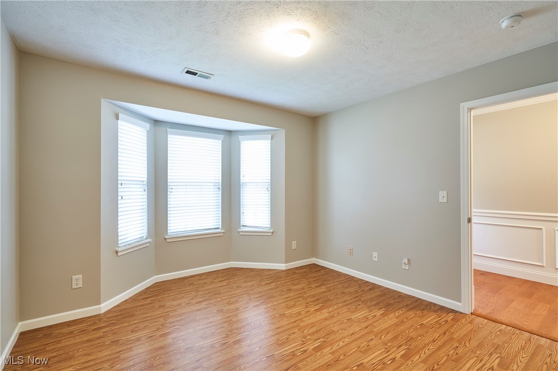 The Retreat At Rivers Edge Condo - Residential