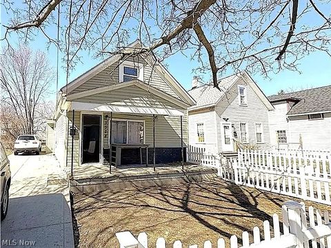 Tiny photo for 3328 W 61st Street, Cleveland, OH 44102 (MLS # 5190982)