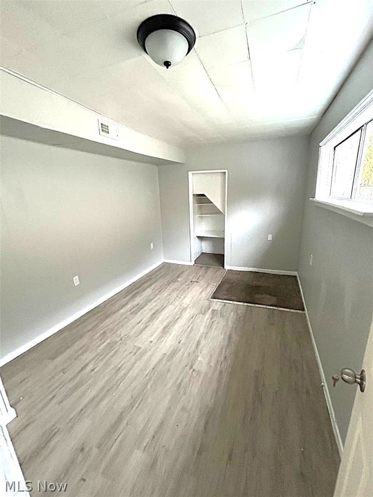 J H Sargents - Residential