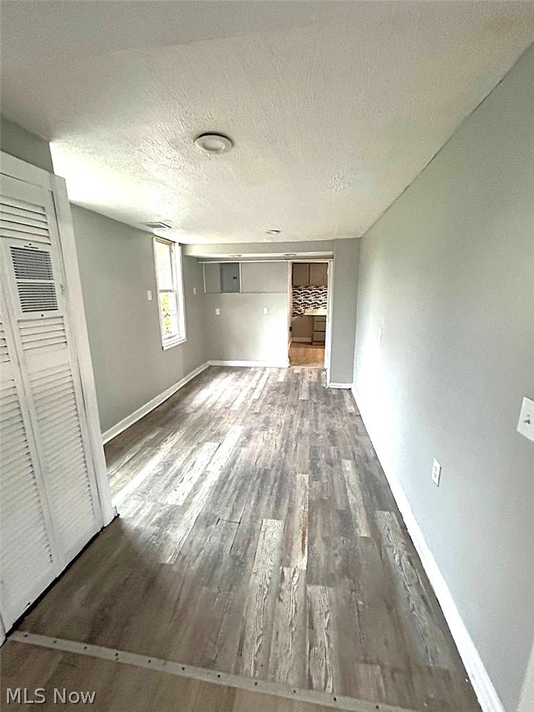 J H Sargents - Residential