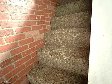 J H Sargents - Residential