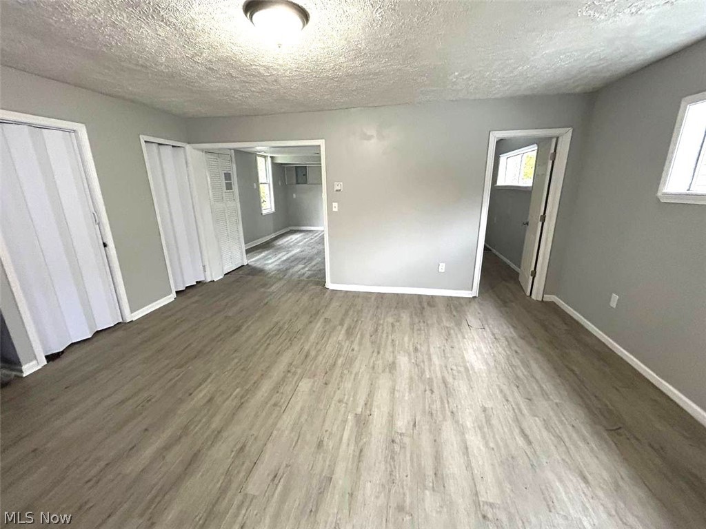 J H Sargents - Residential