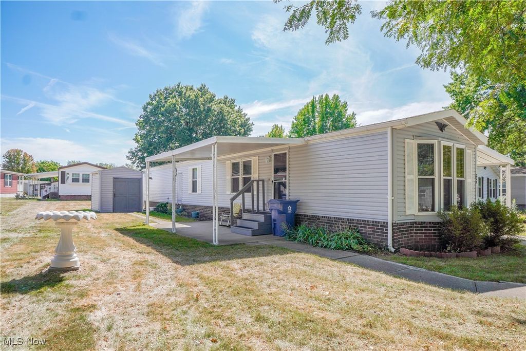 Photo of 65 F Street SW, Navarre, OH 44662 (MLS # 5168138)