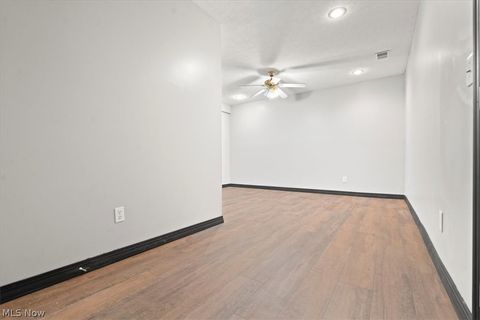 Tiny photo for 5215 Glenbrook Drive, Vienna, WV 26105 (MLS # 5190496)