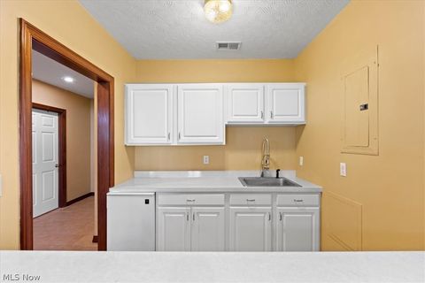 Tiny photo for 5215 Glenbrook Drive, Vienna, WV 26105 (MLS # 5190496)