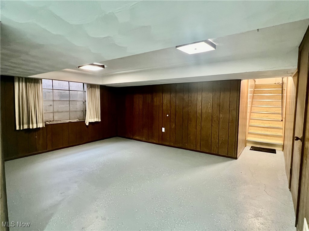 University Pkwy Resub 01 - Residential Lease