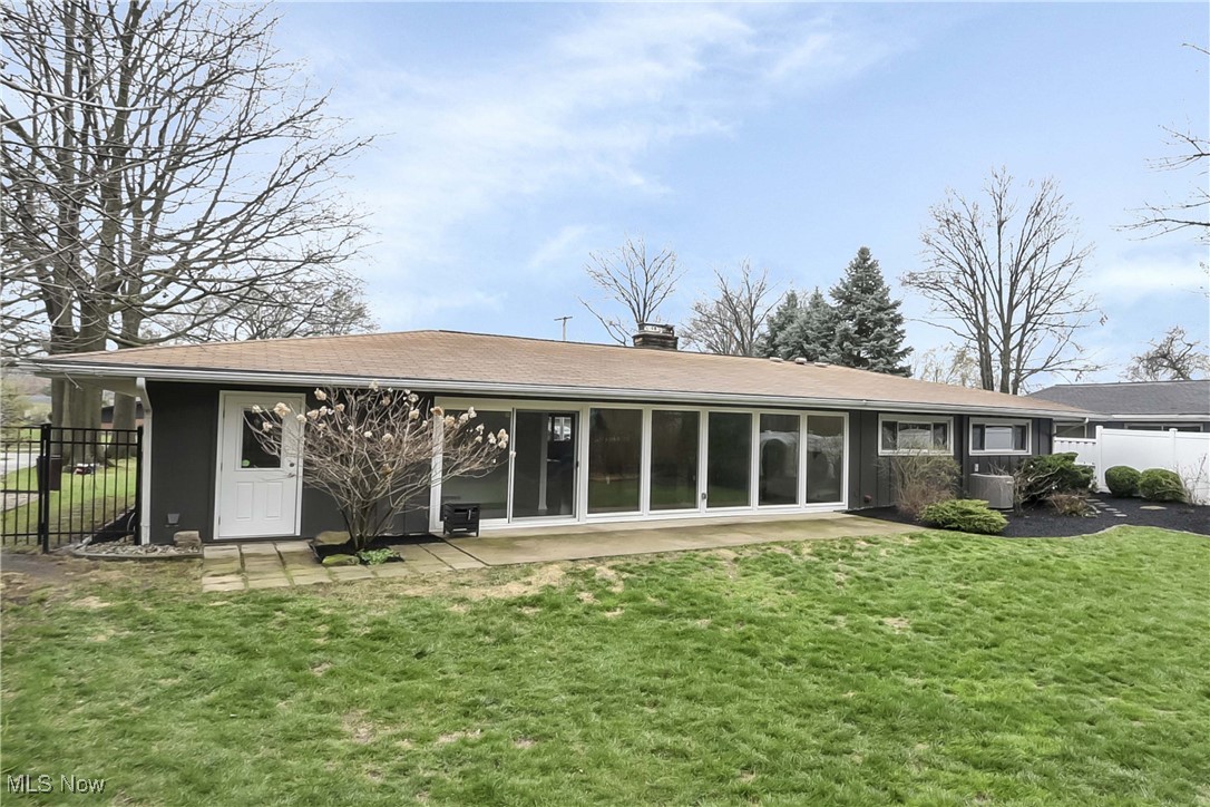 2706 Country Club Boulevard, Rocky River, Ohio image 33