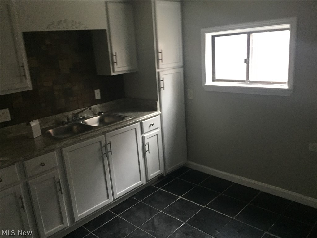 East Blvd - Residential Income