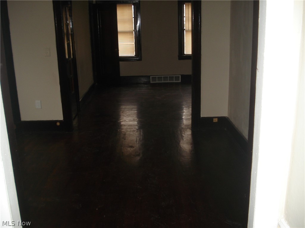 East Blvd - Residential Income