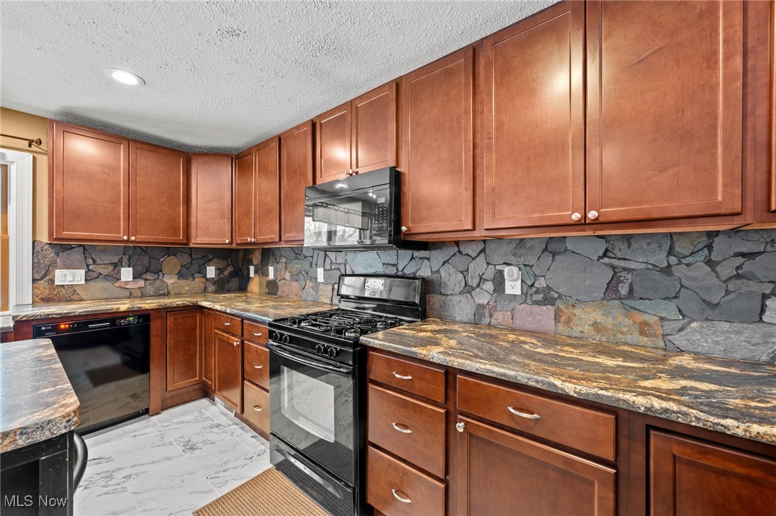 Aurora Shores Sub #11 - Residential