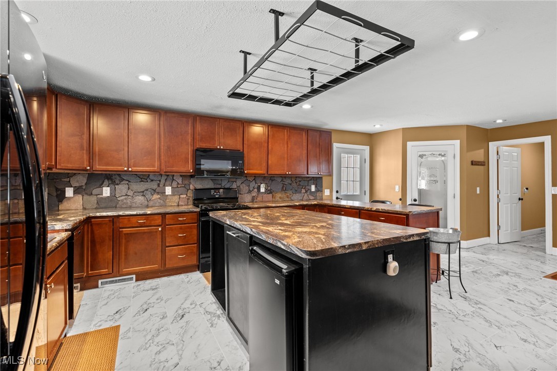 Aurora Shores Sub #11 - Residential