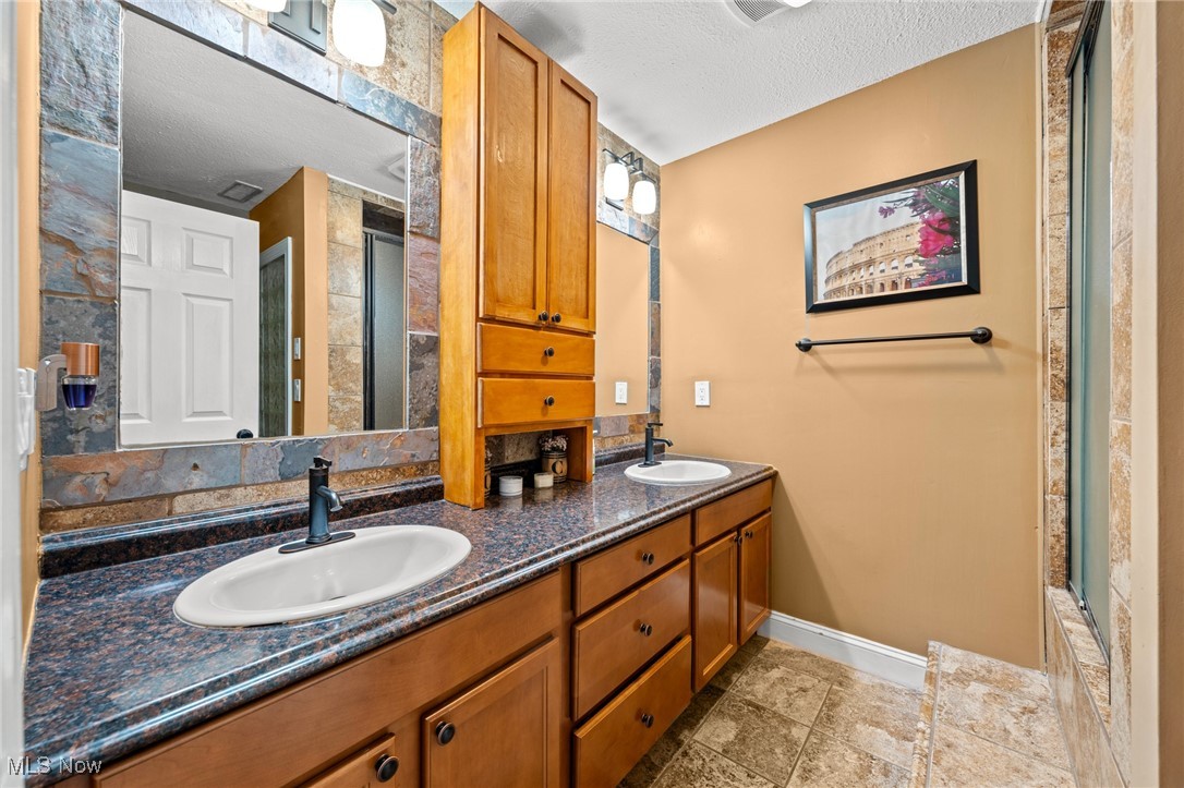 Aurora Shores Sub #11 - Residential