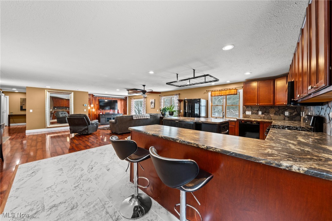 Aurora Shores Sub #11 - Residential