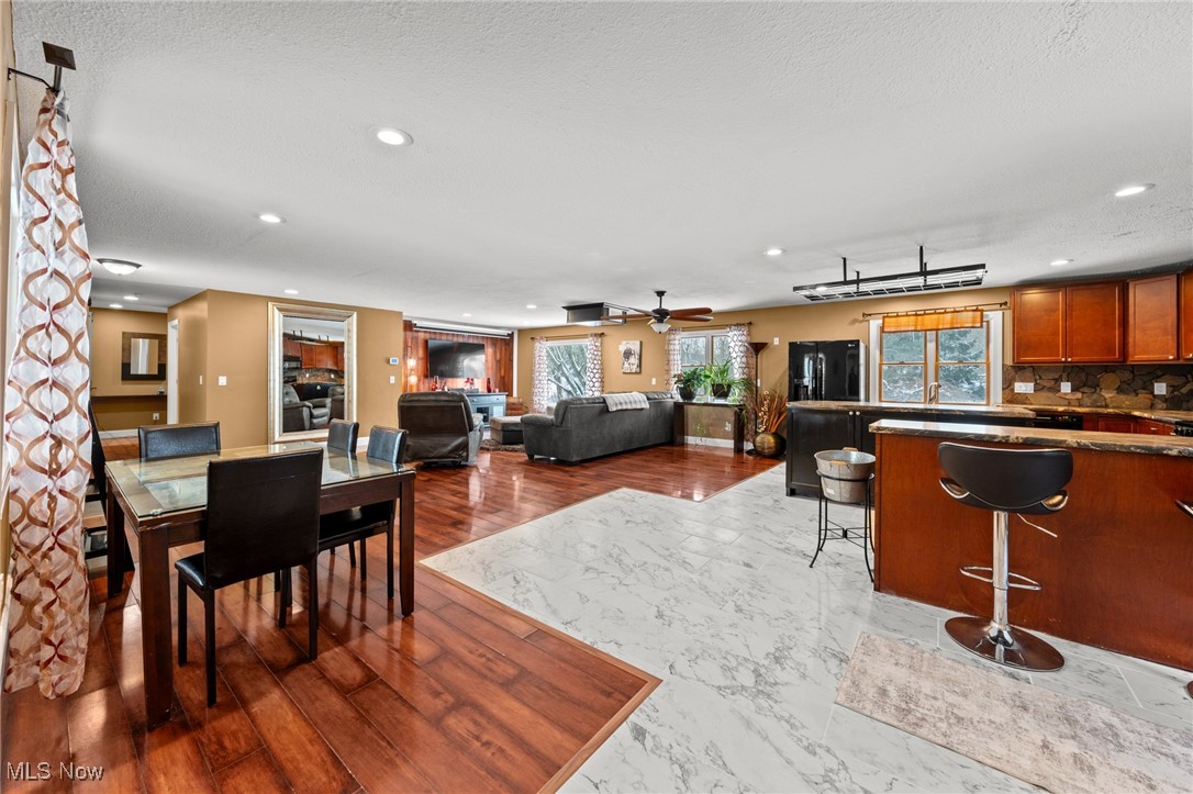 Aurora Shores Sub #11 - Residential