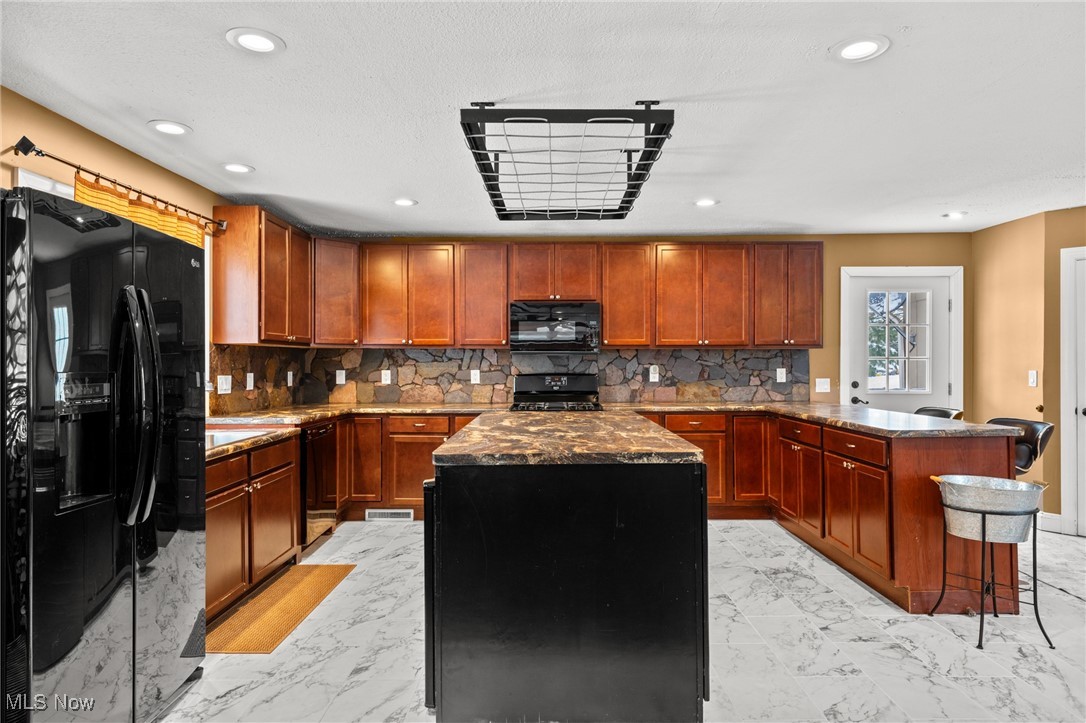 Aurora Shores Sub #11 - Residential